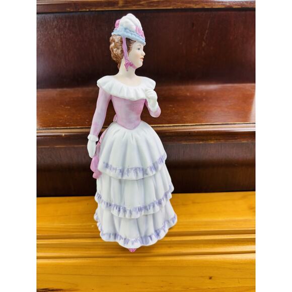 Homco #1431 Porcelain Figurine Victorian Lady 8.5 in - Picture 13 of 16